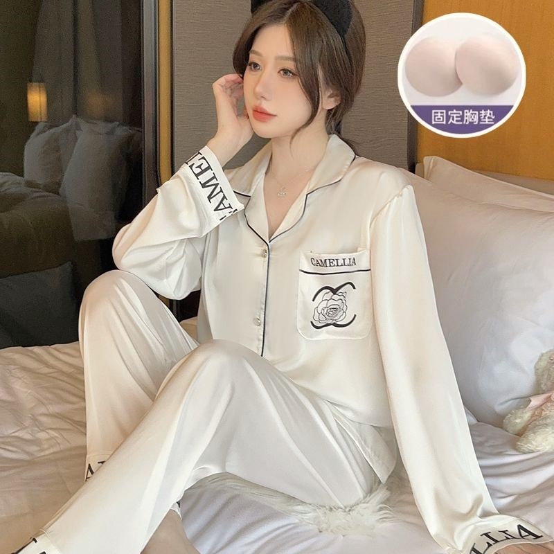 冰雪软丝【长袖+长裤】带胸垫睡衣网红新款家居服秋冬季高端上档次