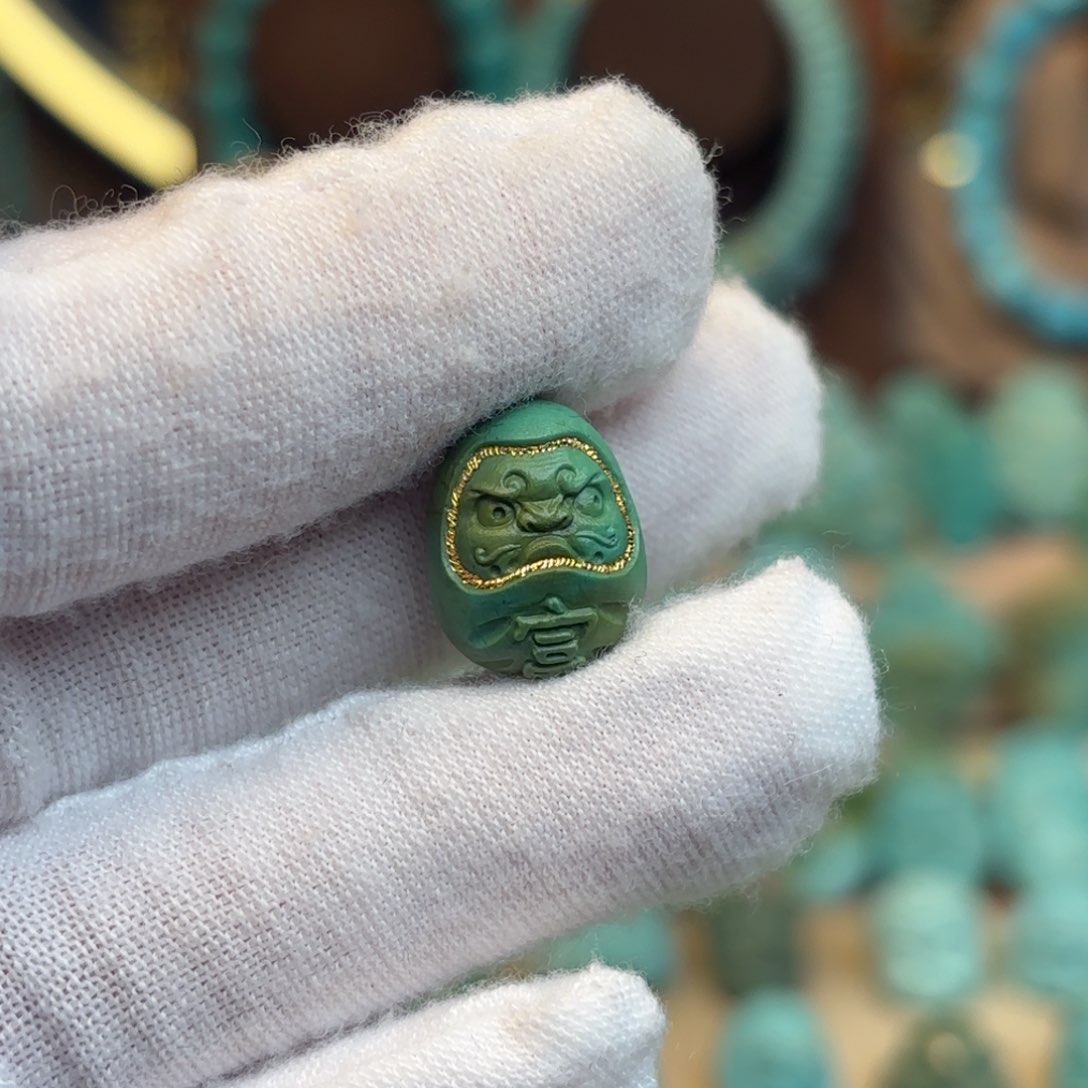 绿松石配饰未镶嵌