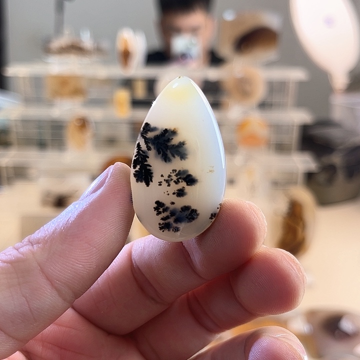 玛瑙/玉髓未镶嵌吊坠(不含链)