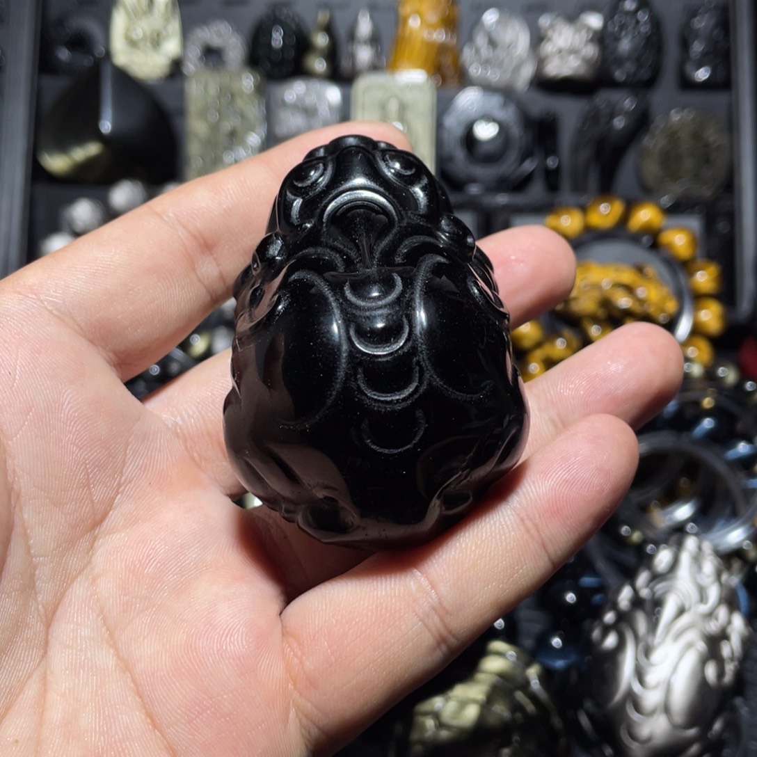 盖***哥黑曜岩未镶嵌颈饰