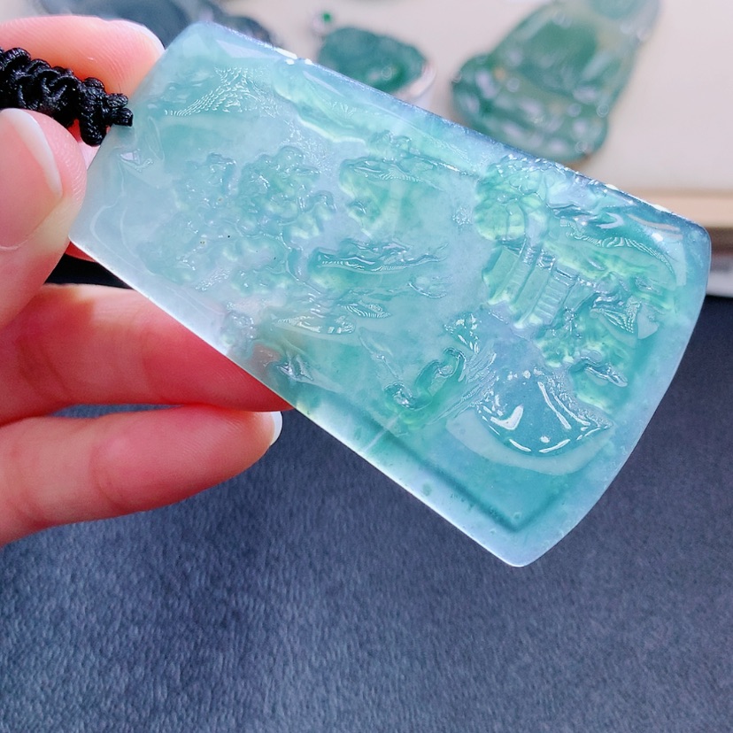 【闪购商品】翡翠颈饰未镶嵌翡翠