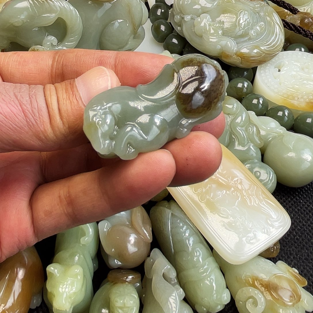 和田玉吊坠(不含链)未镶嵌