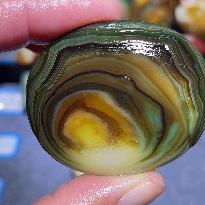 玛瑙/玉髓未镶嵌珠宝奇石