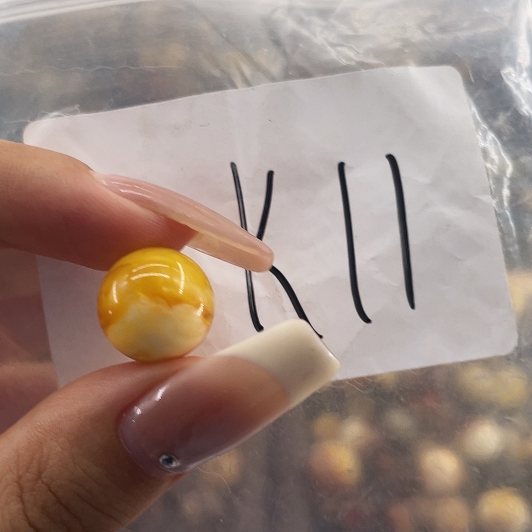 琥珀未镶嵌裸石13.4福利