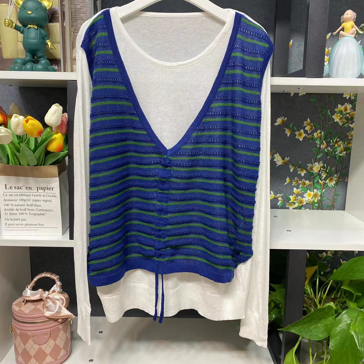 D3410【春季新款】时尚蓝色圆领条纹抽绳假两件百搭上衣Z