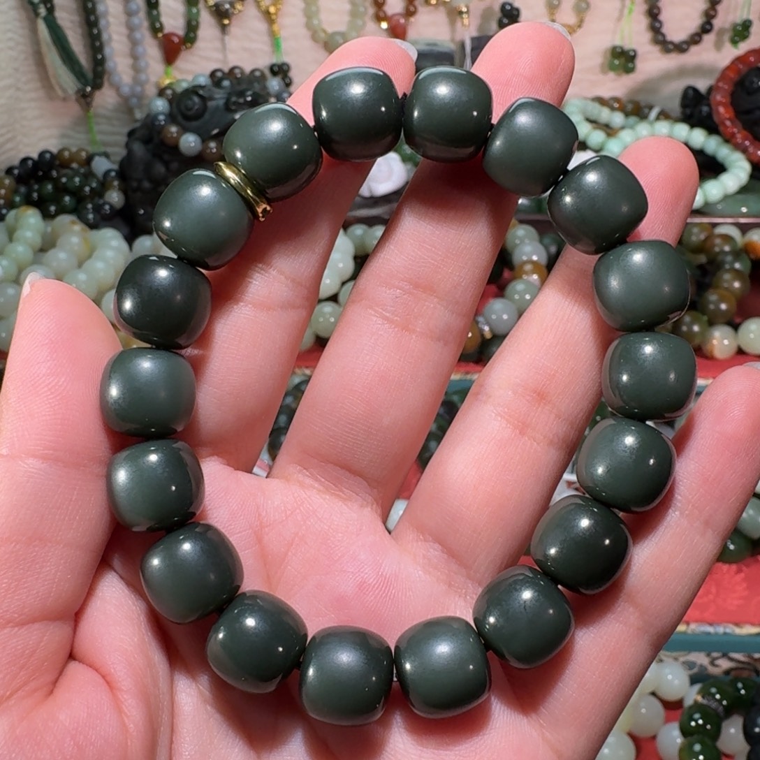 缘***和田玉未镶嵌手链