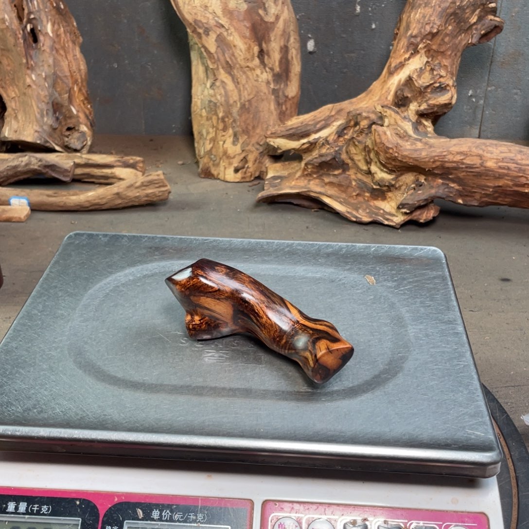 ****满黄花梨/降香黄檀海南黄花梨