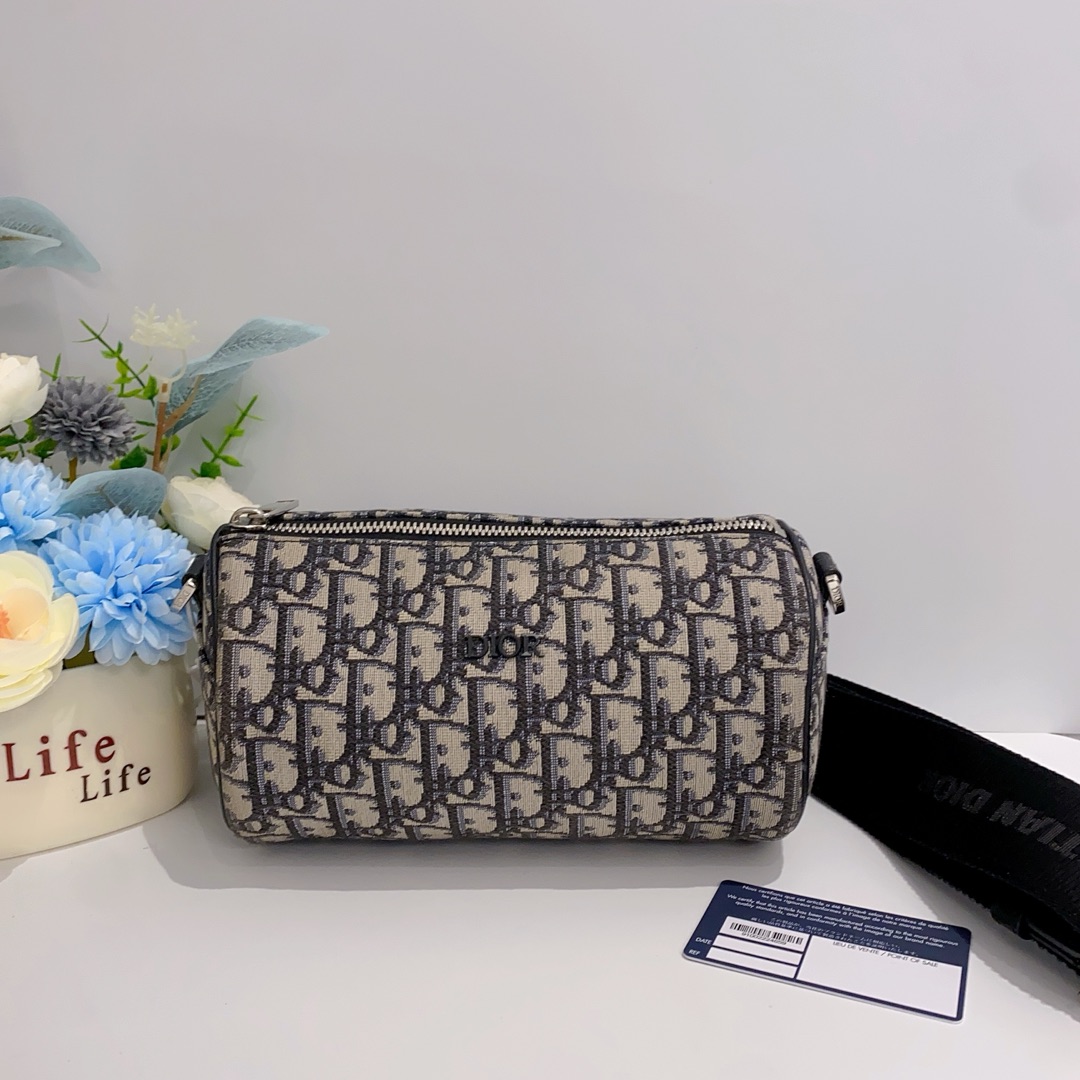 95新 DIOR/迪奥 老花刺绣单肩包圆筒包14640737