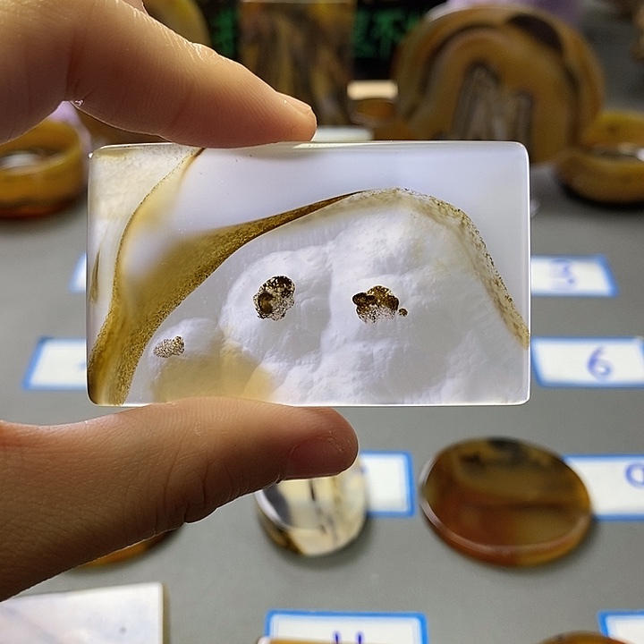 玛瑙/玉髓未镶嵌珠宝半成品116