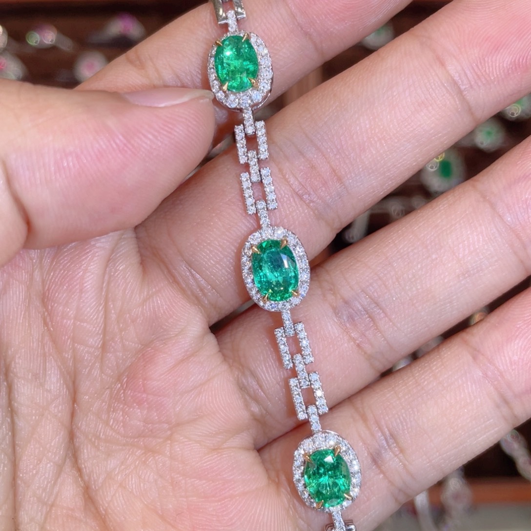 手链18K金镶嵌祖母绿3ct 