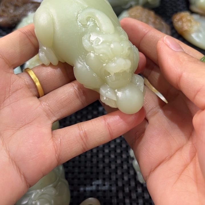 和田玉吊坠(不含链)未镶嵌