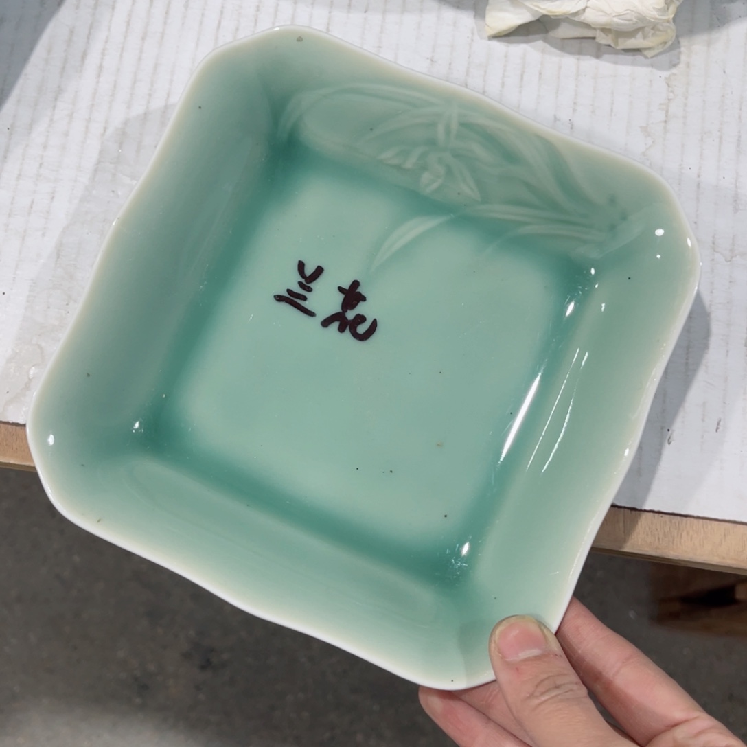 瓷片哈哈哈哈哈哈哈哈