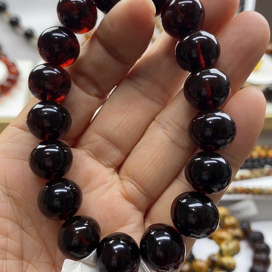 陈***四琥珀未镶嵌裸石琥珀13