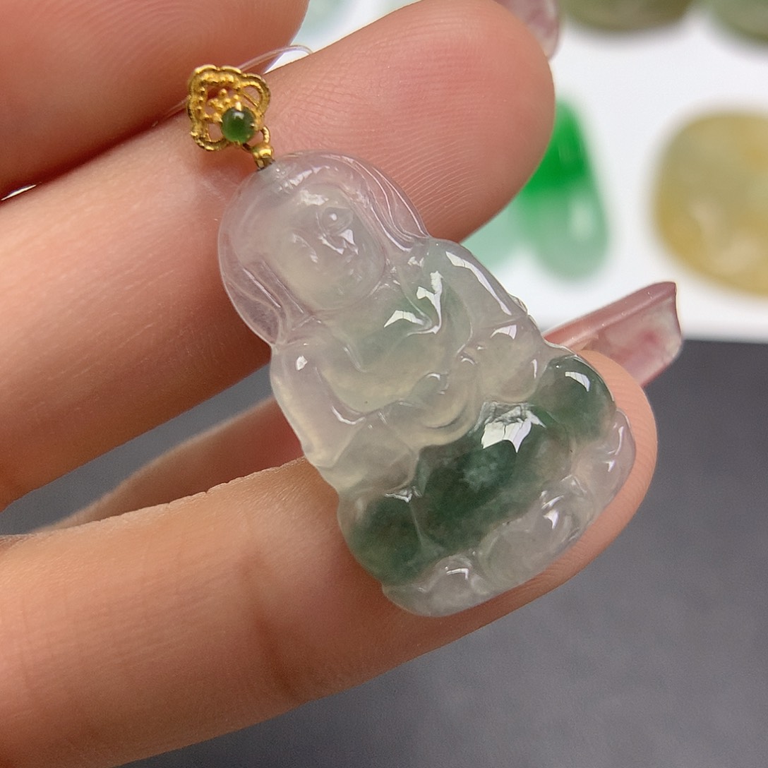 翡翠颈饰18K金镶嵌观音