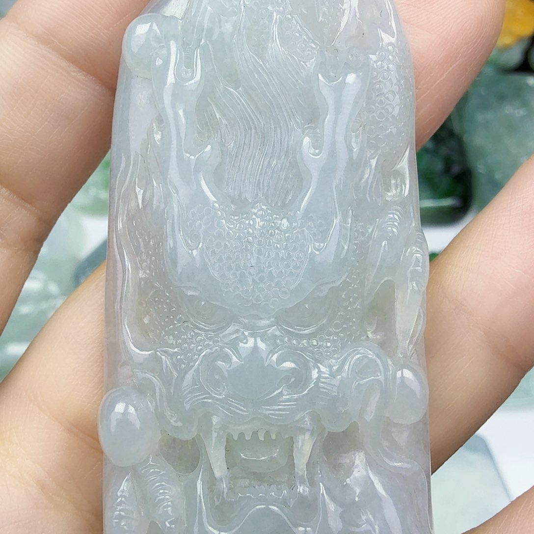 翡翠颈饰未镶嵌斗****牢龙头老大