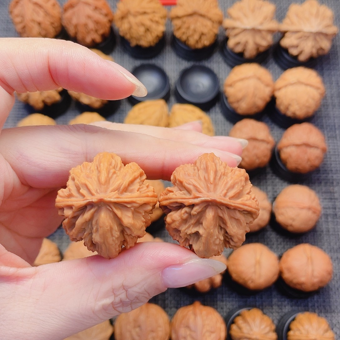 把件文玩核桃粗筋八棱全品