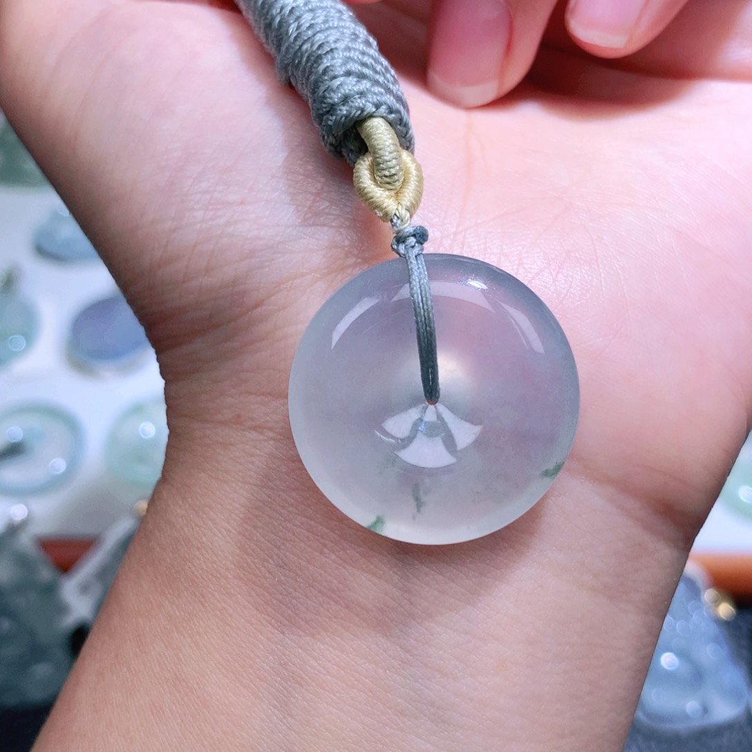 翡翠未镶嵌颈饰i***-扣子