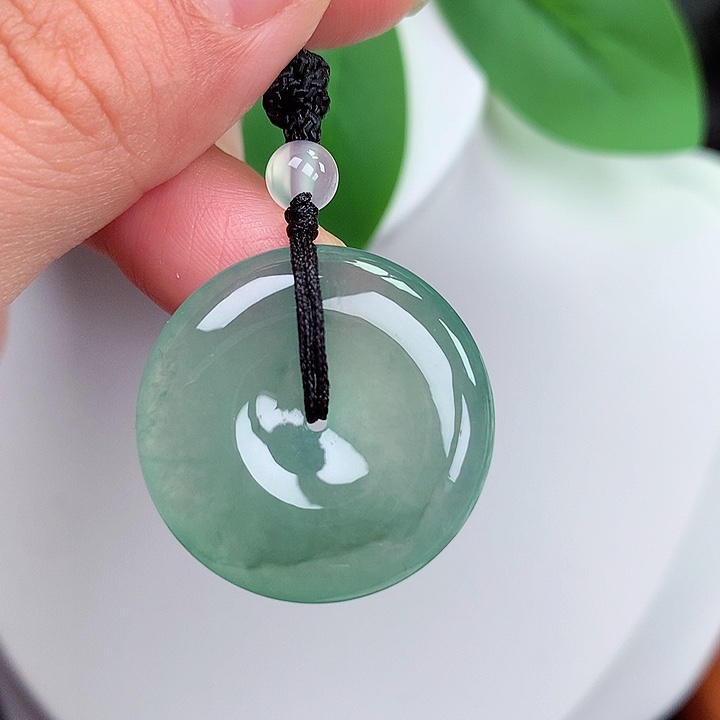 颈饰未镶嵌翡翠平安扣 25.5x5.3mm