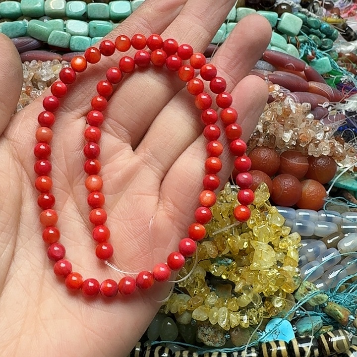 玛瑙/玉髓未镶嵌珠宝半成品一条6mm血贝