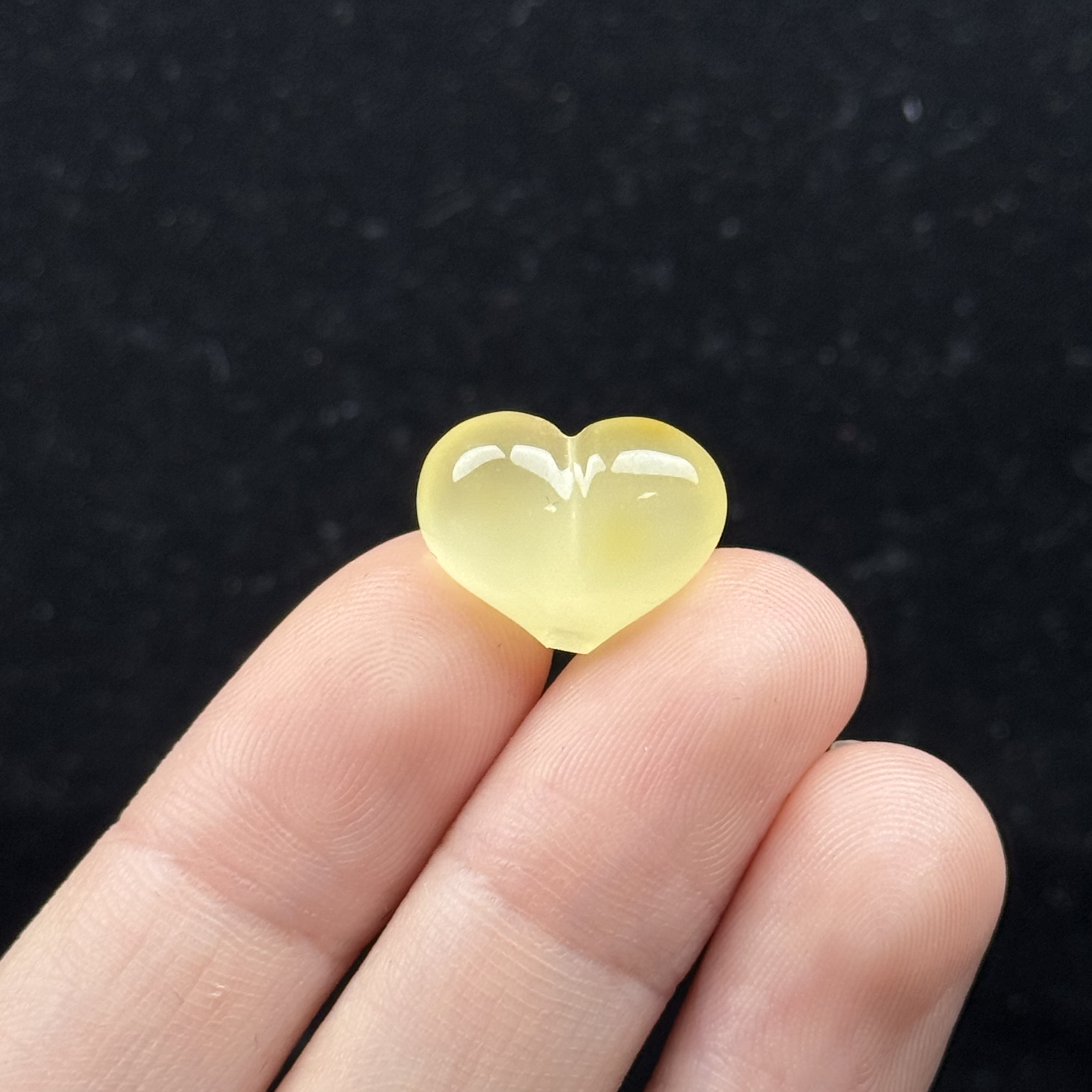 E1107天然原矿蜜蜡 屁桃爱心15.6*12mm 支持鉴定 假一罚十