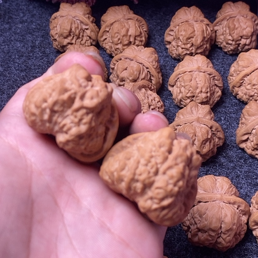 【闪购商品】文玩核桃吊坠39三角蛙