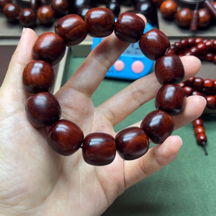 林***木小叶紫檀手工艺