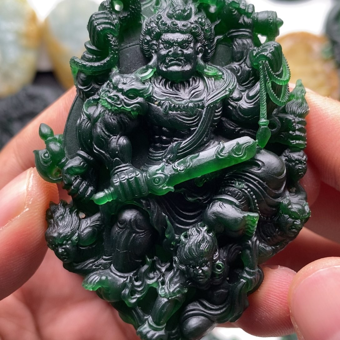 定制翡翠未镶嵌天然翡翠A货不动明王