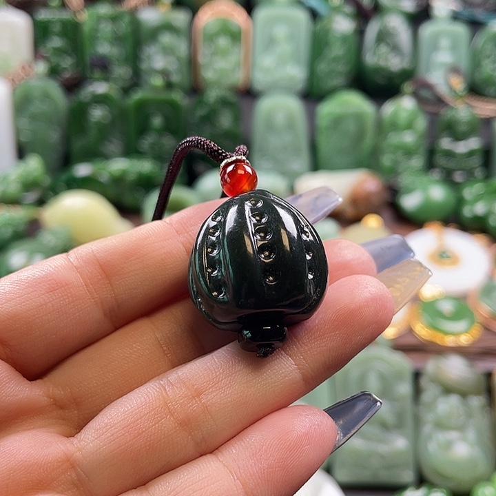 和田玉未镶嵌挂件和田玉未镶嵌