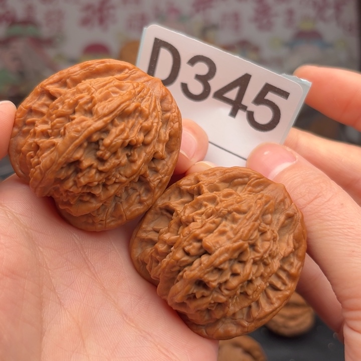 文玩核桃吊坠345虎头42