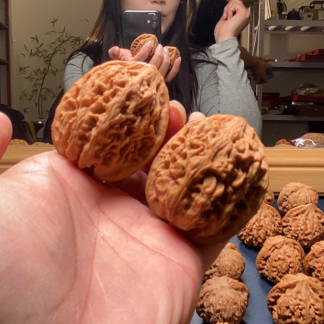 吊坠桃核鸡心42尺1