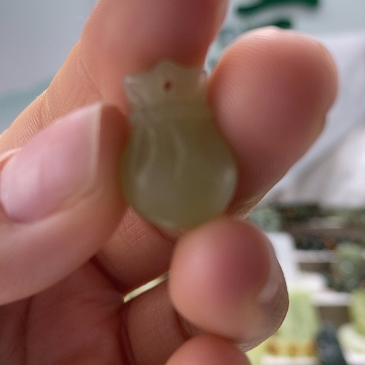 和田玉挂件未镶嵌多样性随机发一个