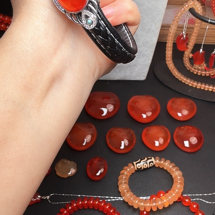 青鱼石杨*青鱼石青鱼石