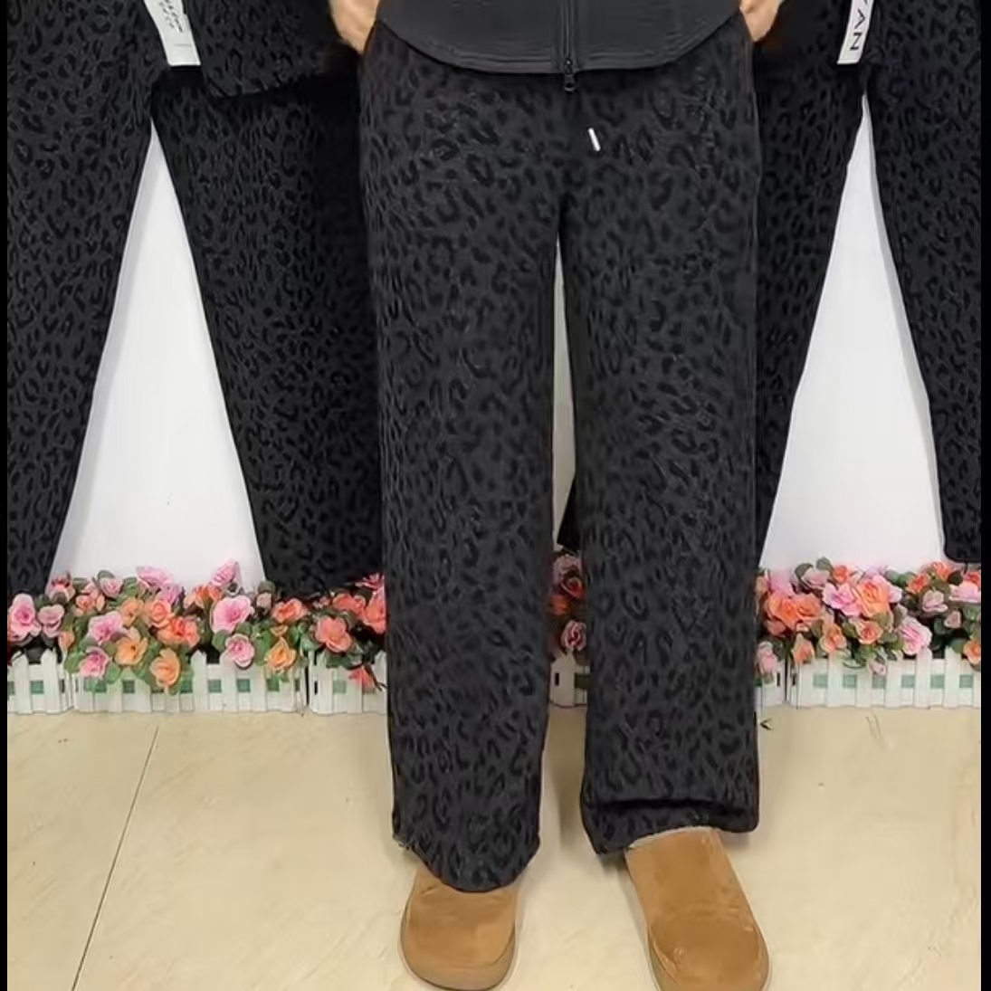 女士豹纹休闲时尚洋气显瘦冬季加绒加厚保暖宽松百搭阔腿长裤