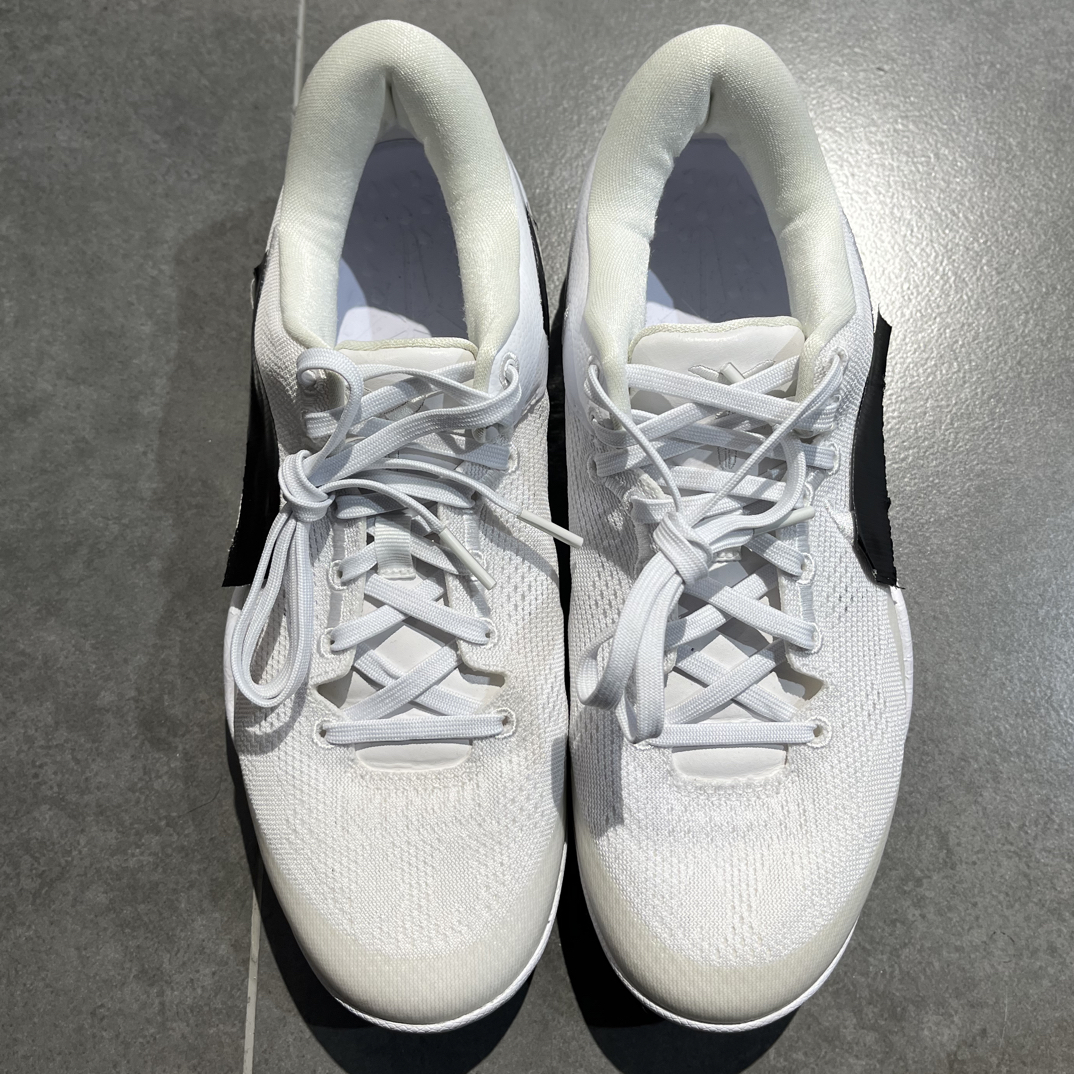 科8纯白 41码 无原盒