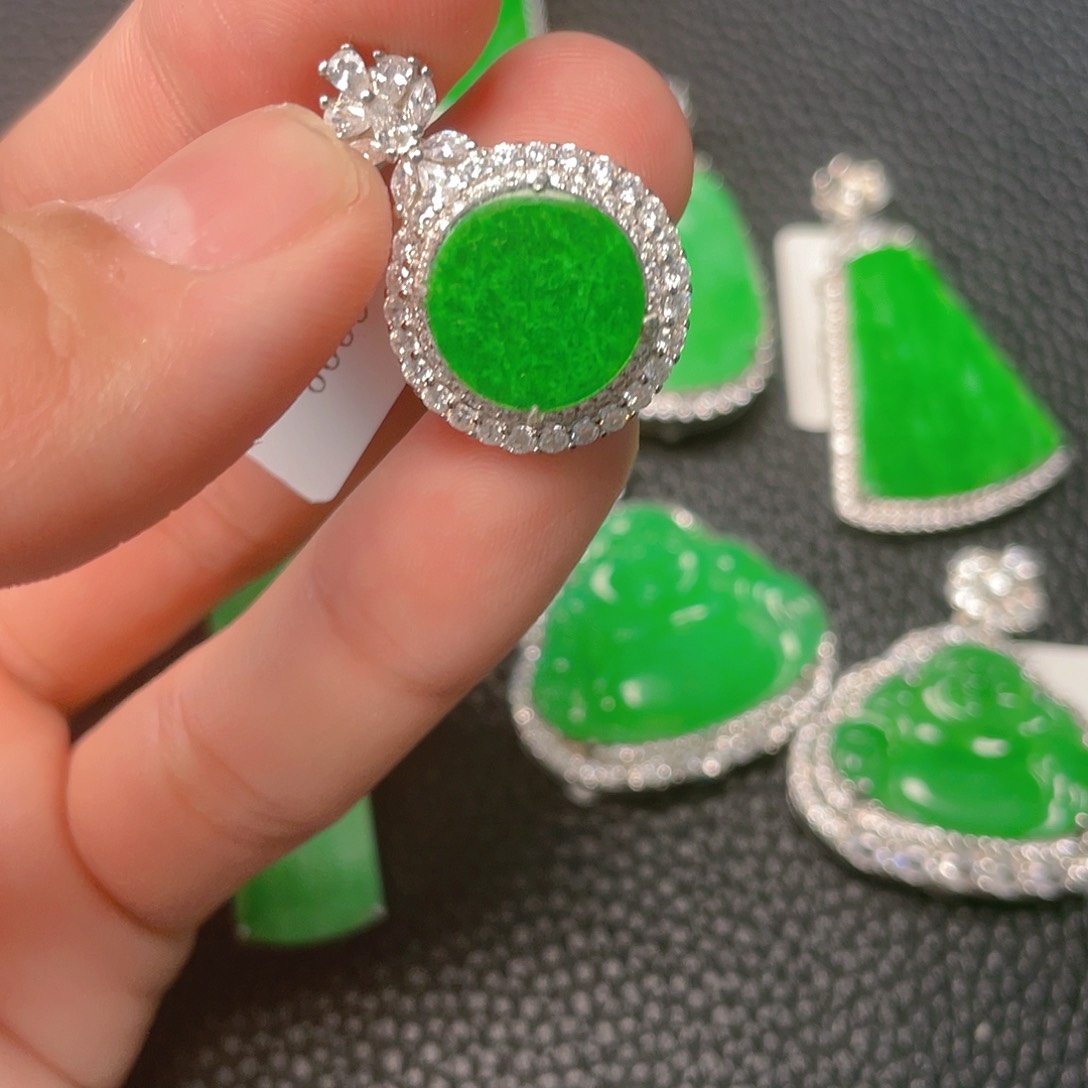 【闪购商品】翡翠吊坠(不含链)银S925镶嵌