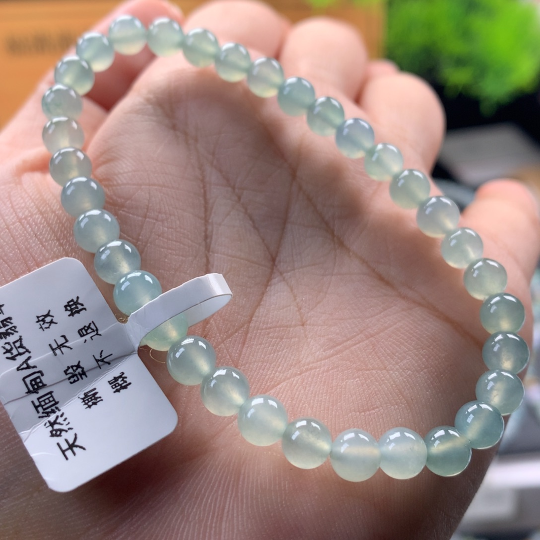 翡翠未镶嵌手链卡5.5