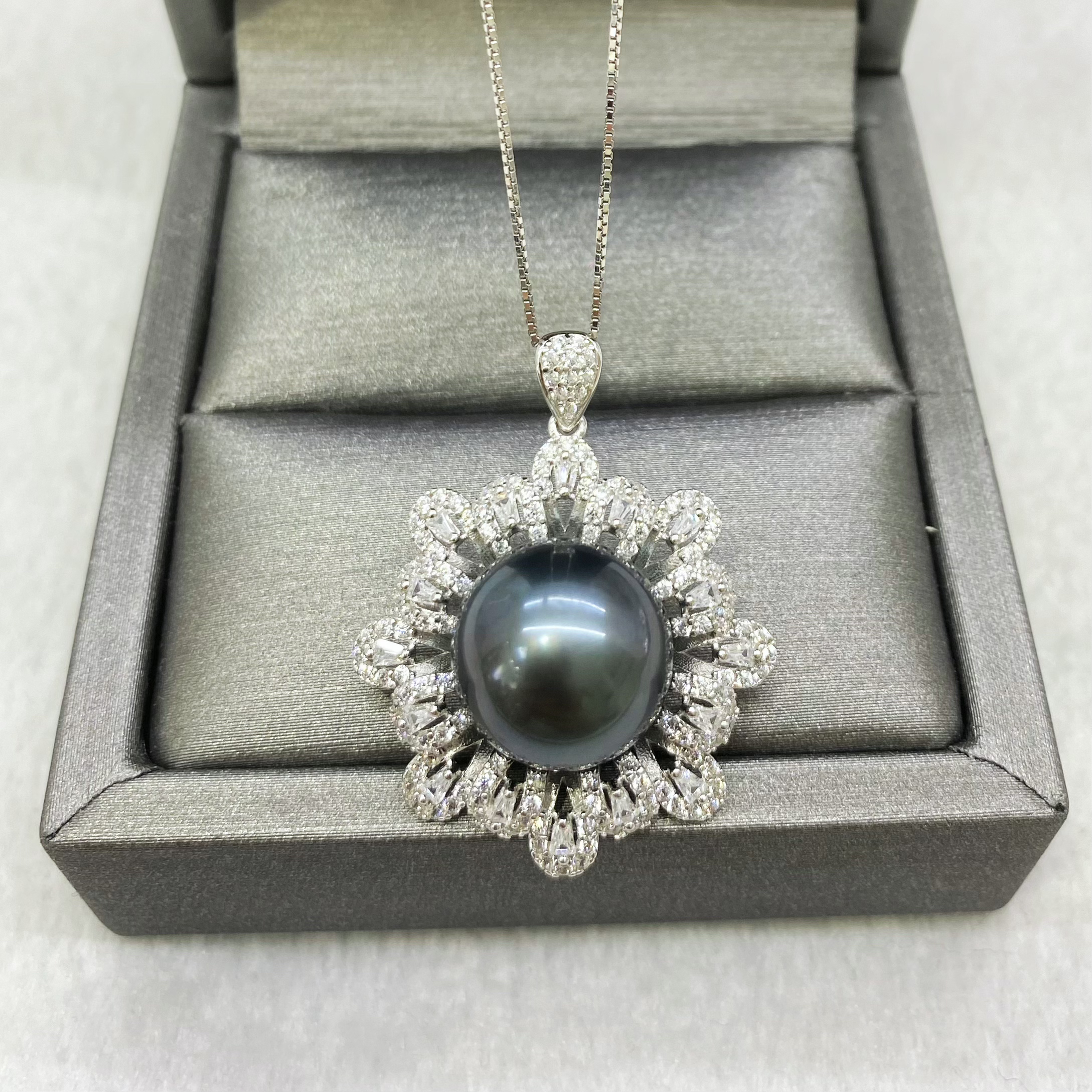 极光炫彩大溪地黑珍珠吊坠12-13mm海水珍珠项链高品质基本无暇