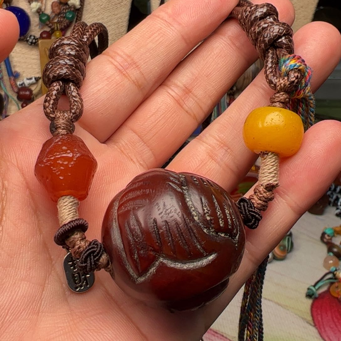 玛瑙/玉髓颈饰未镶嵌陈**意