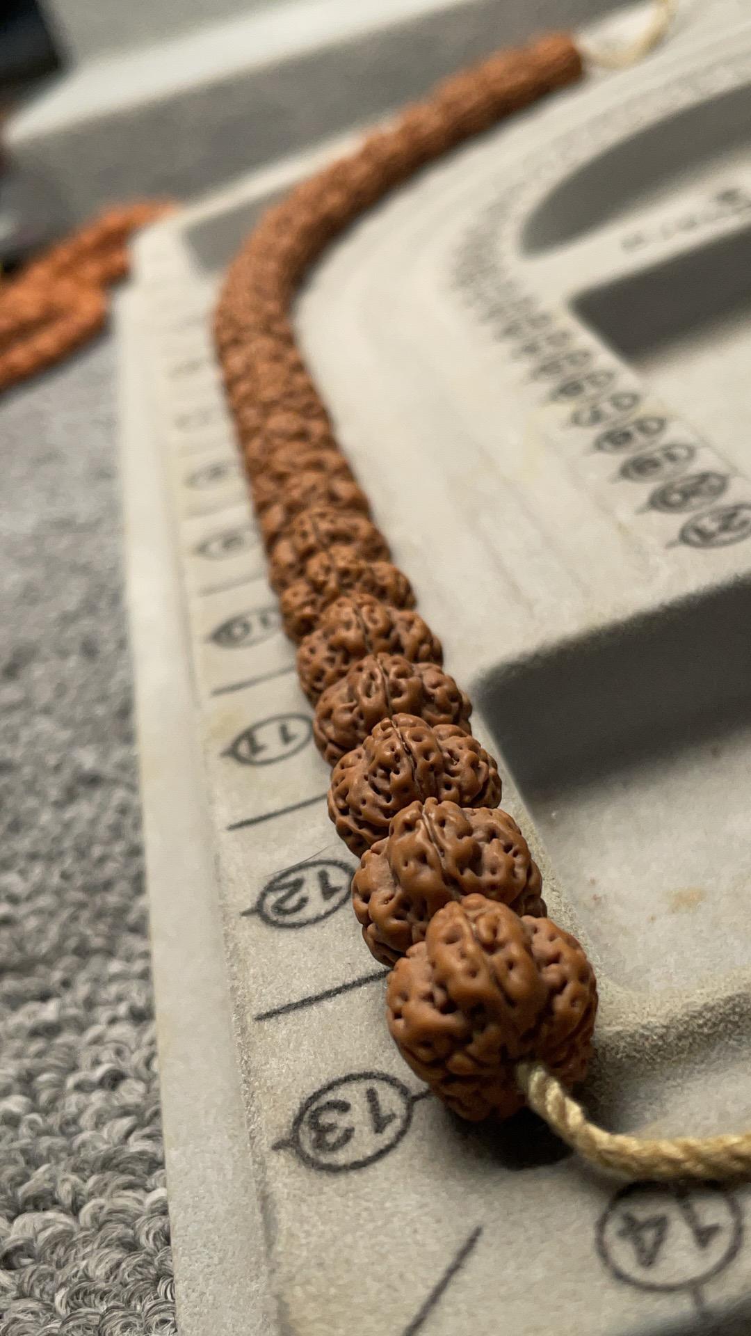 一线天帝王花龙脊暗老树梅花金刚菩提手串