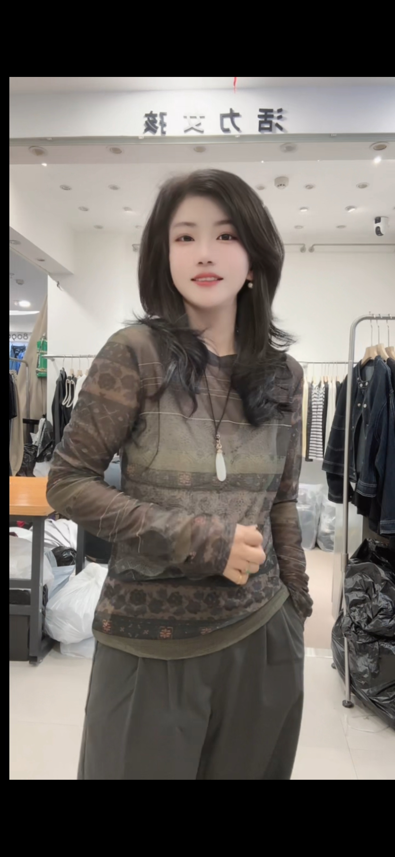 常规复古港风女士法式老花网红网纱打底衫小衫