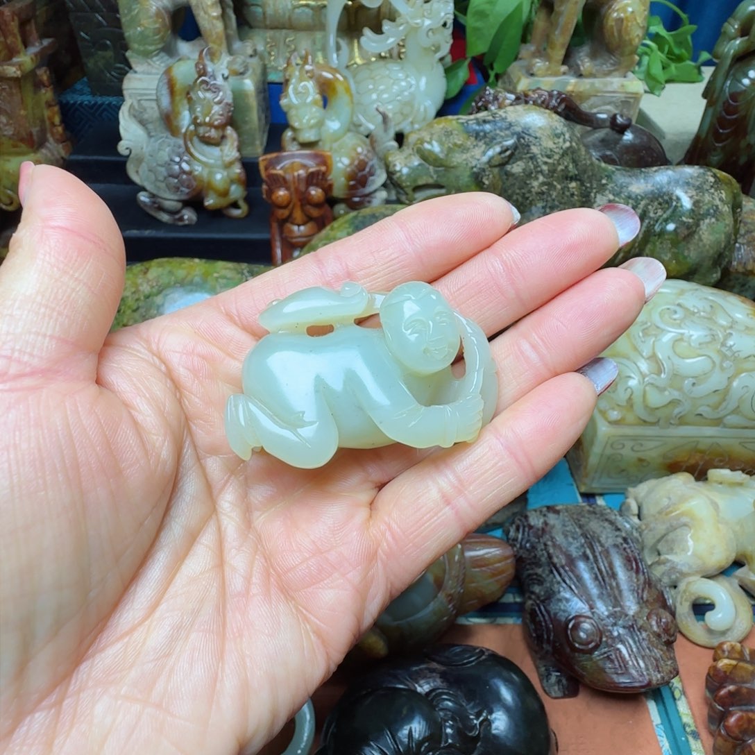 和田玉挂件未镶嵌