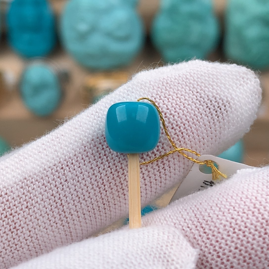 绿松石配饰未镶嵌卡7.8*7.4