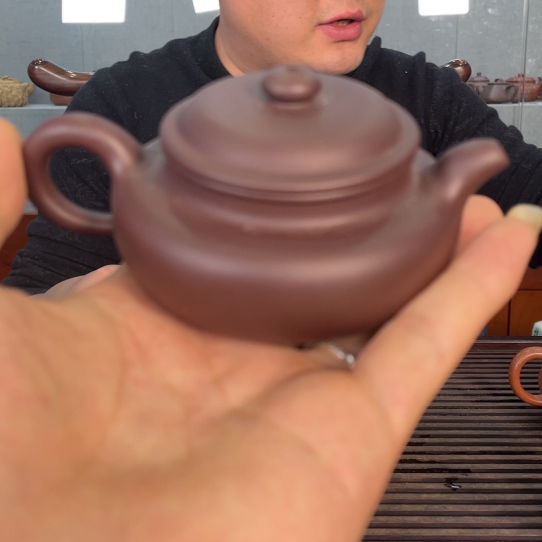 紫砂茶壶好想要小狗呜呜