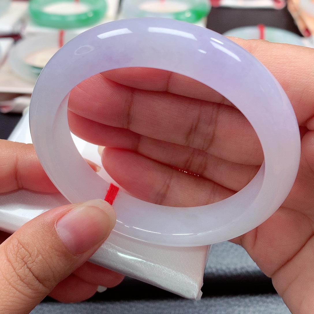 翡翠手镯未镶嵌天然缅甸A货翡翠（粉白）65