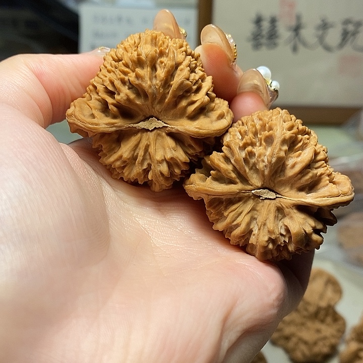 文玩核桃吊坠43满天星