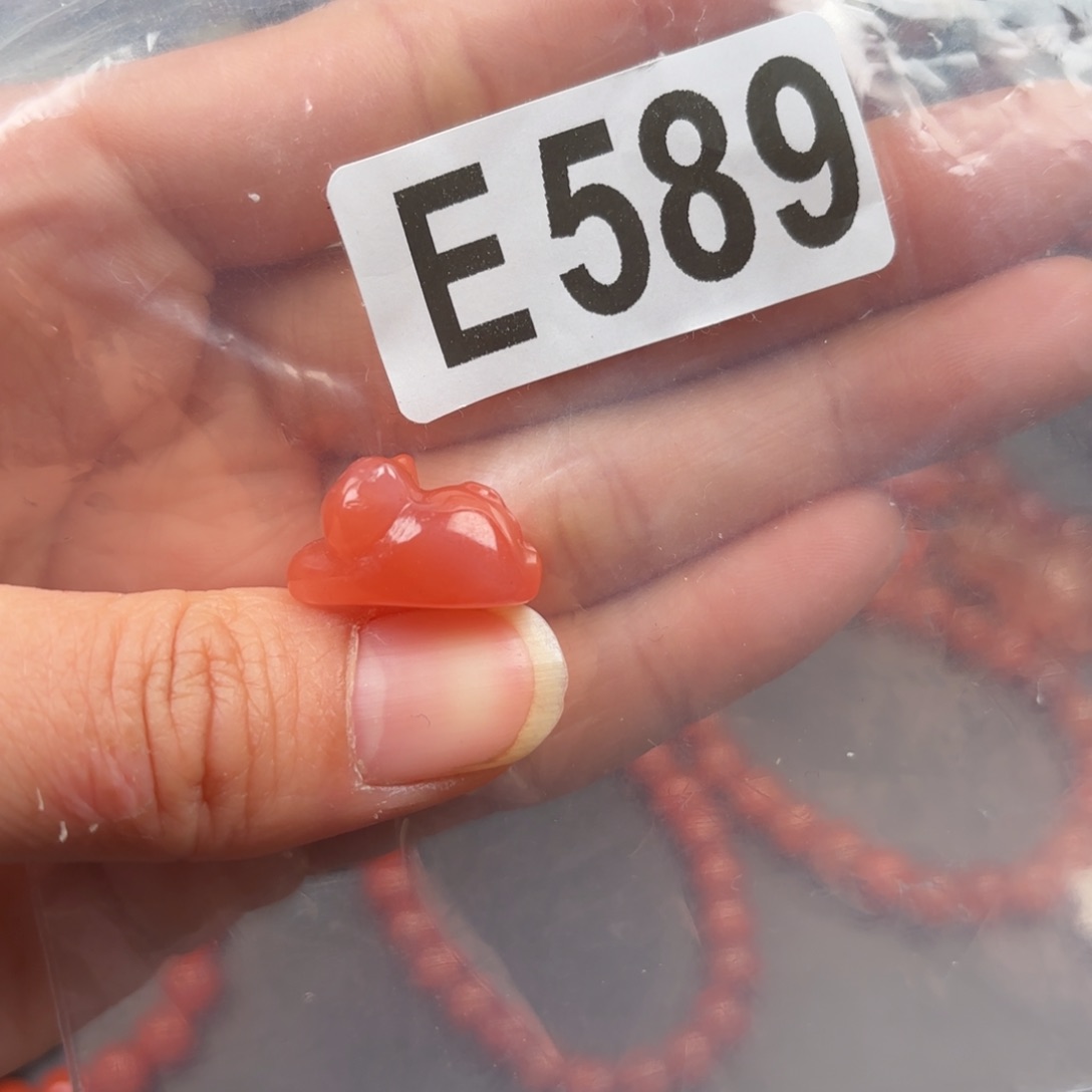 南红玛瑙珠宝奇石未镶嵌