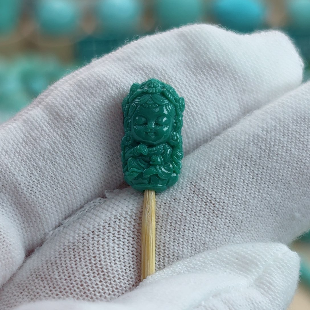 绿松石未镶嵌珠宝奇石