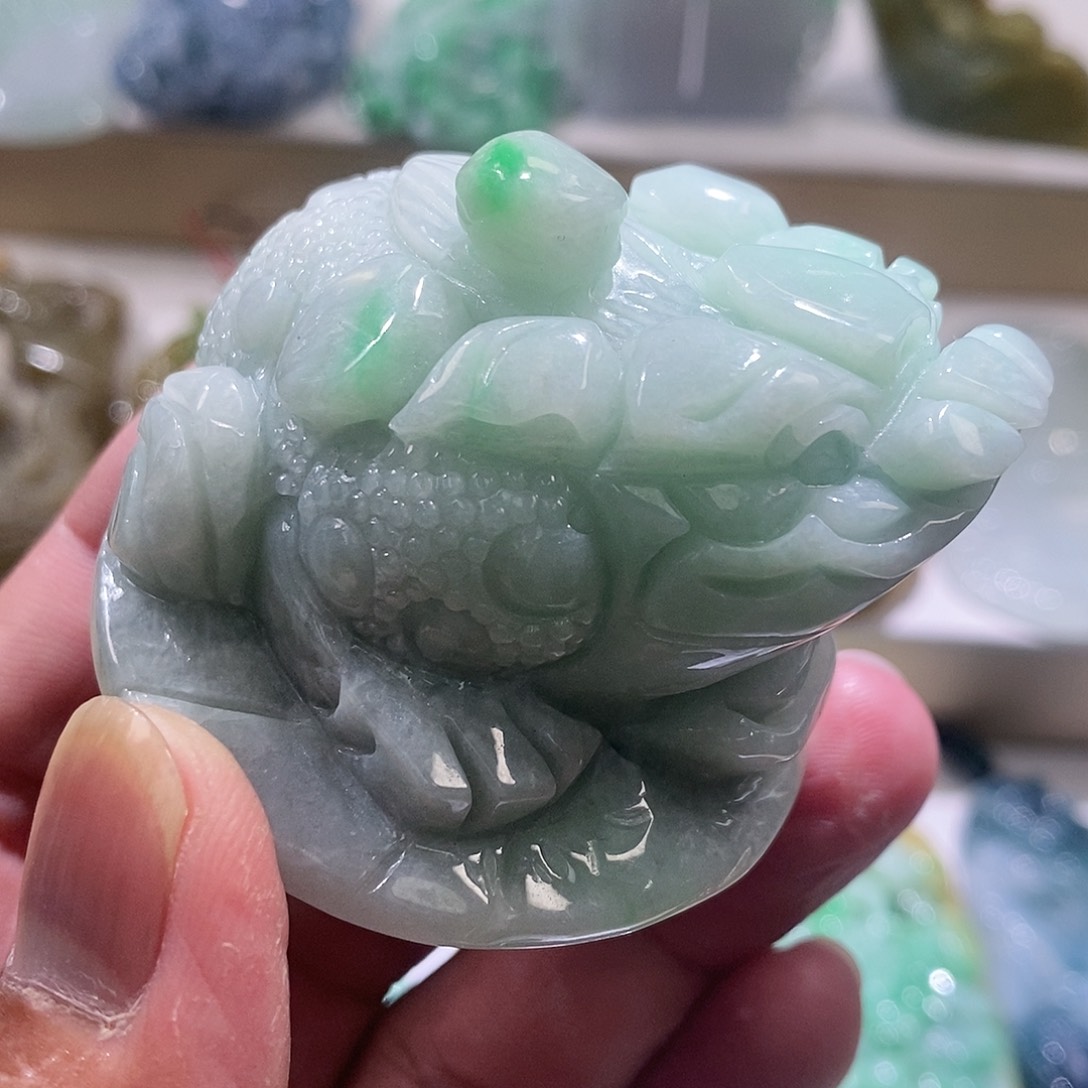 【闪购商品】翡翠颈饰未镶嵌11111111111111