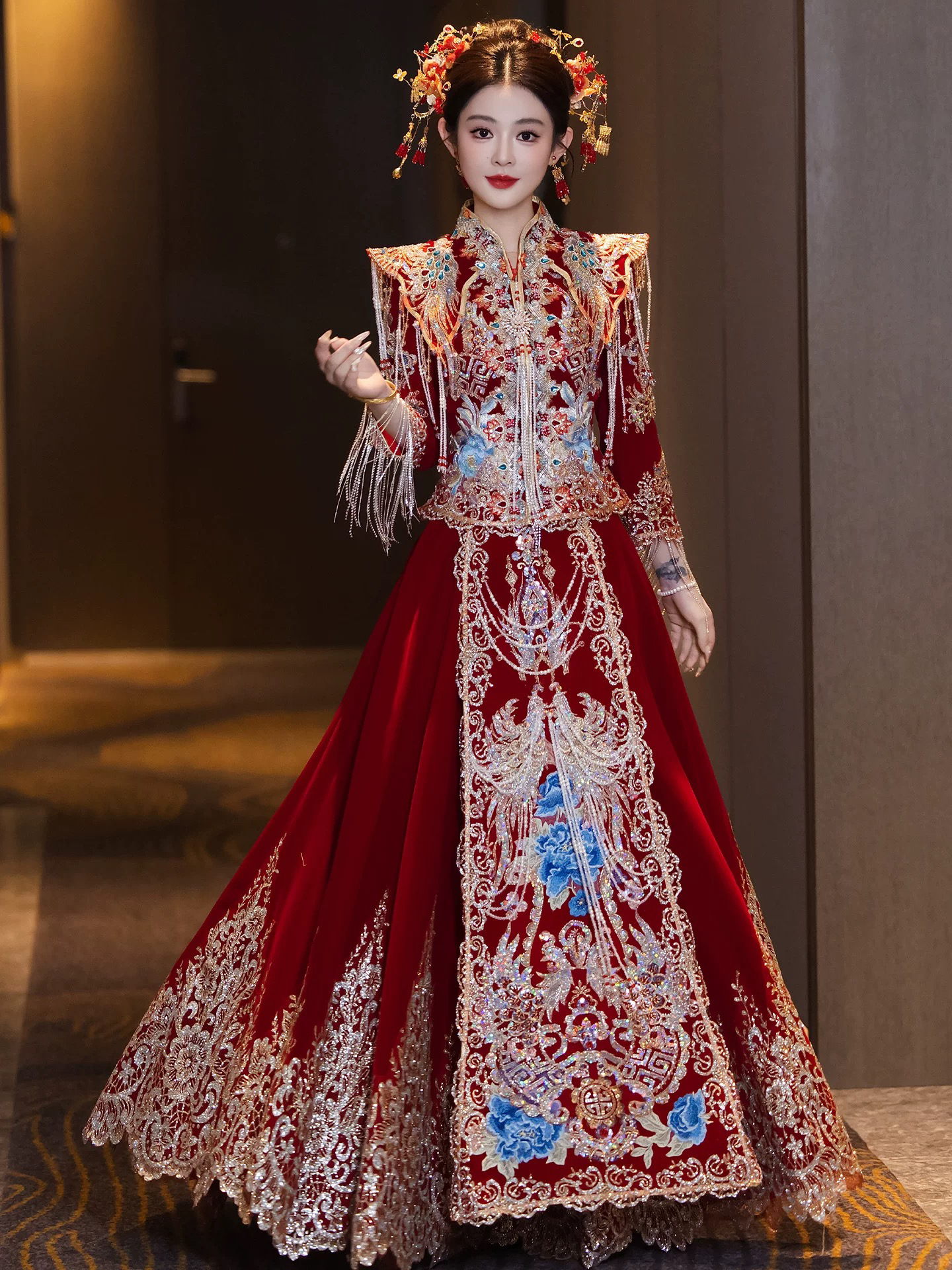 高级2025秀禾服新款结婚婚服新娘重工中式嫁衣出阁敬酒礼服