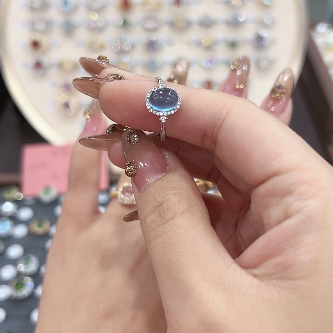 蛇纹石玉戒指银S925镶嵌锵*锵